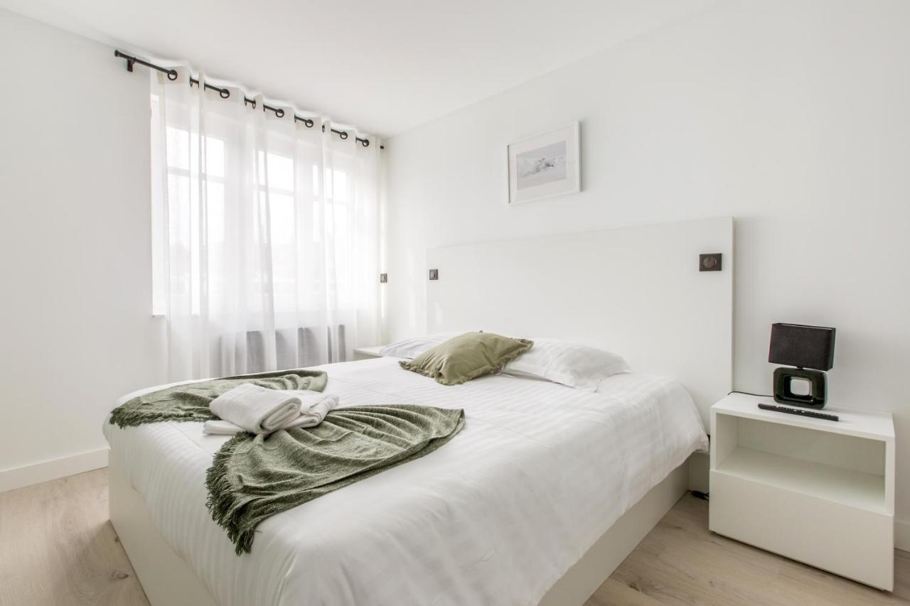 Appartement Spacieux Et Moderne 4 Chambres A 5Mn A Pieds Republique リール エクステリア 写真